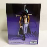 ONE PIECE THE Shukko Dracule Mihawk Figure reference images 3